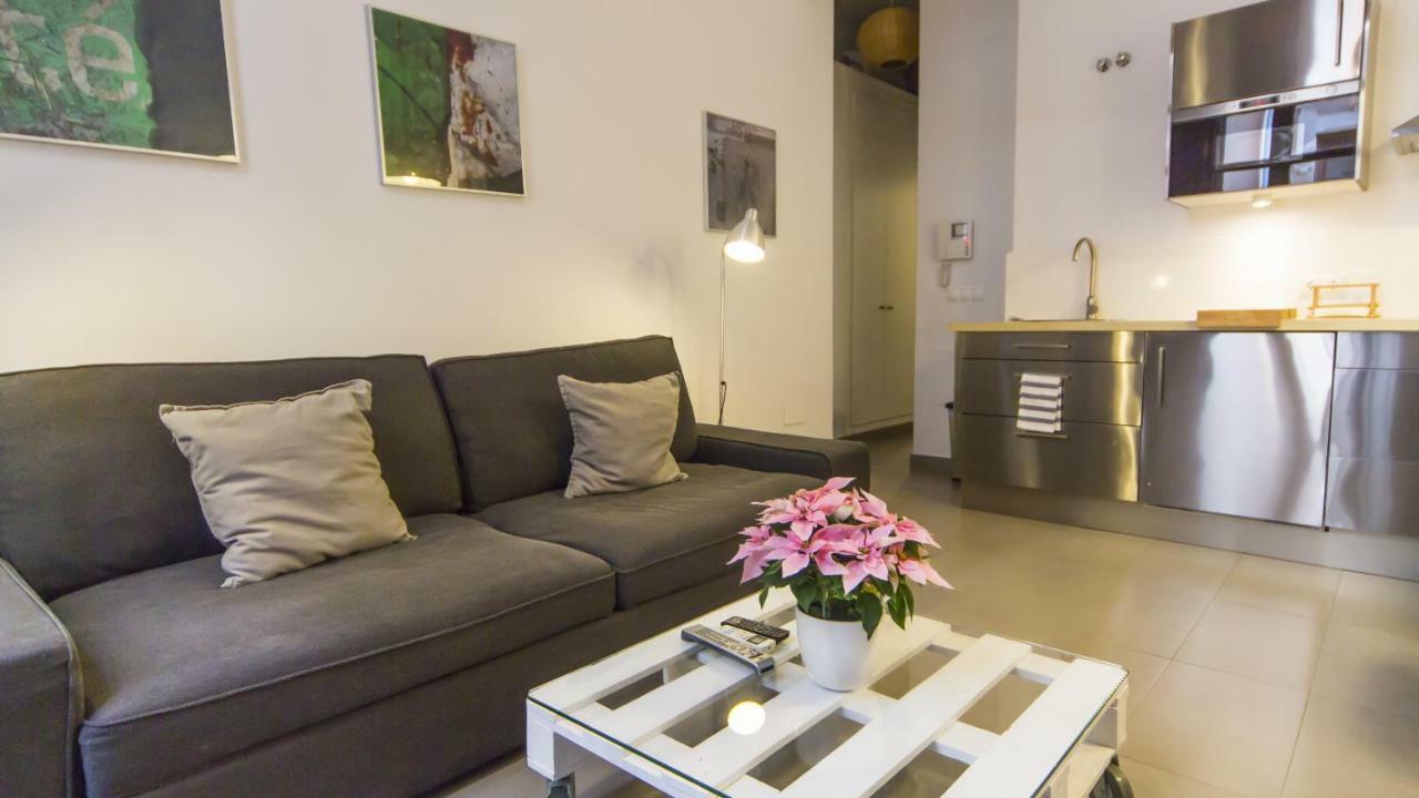 Apartamentos Malaga Picasso Екстериор снимка