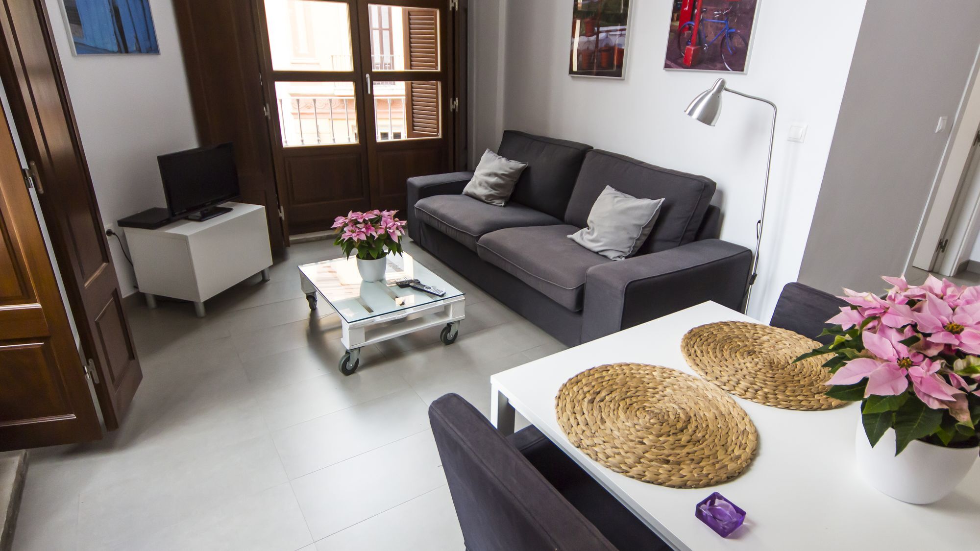 Apartamentos Malaga Picasso Екстериор снимка